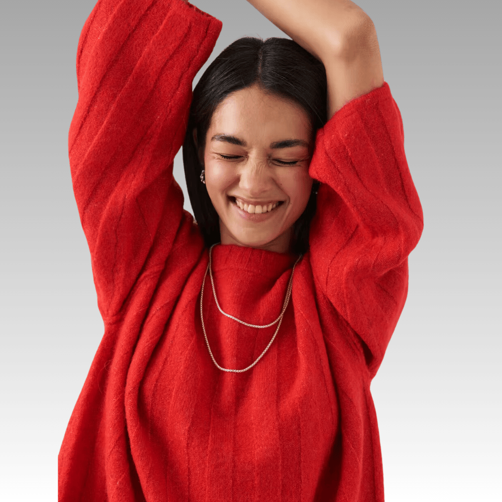 red boxy fit knitted jumper with round neckline 4clzj